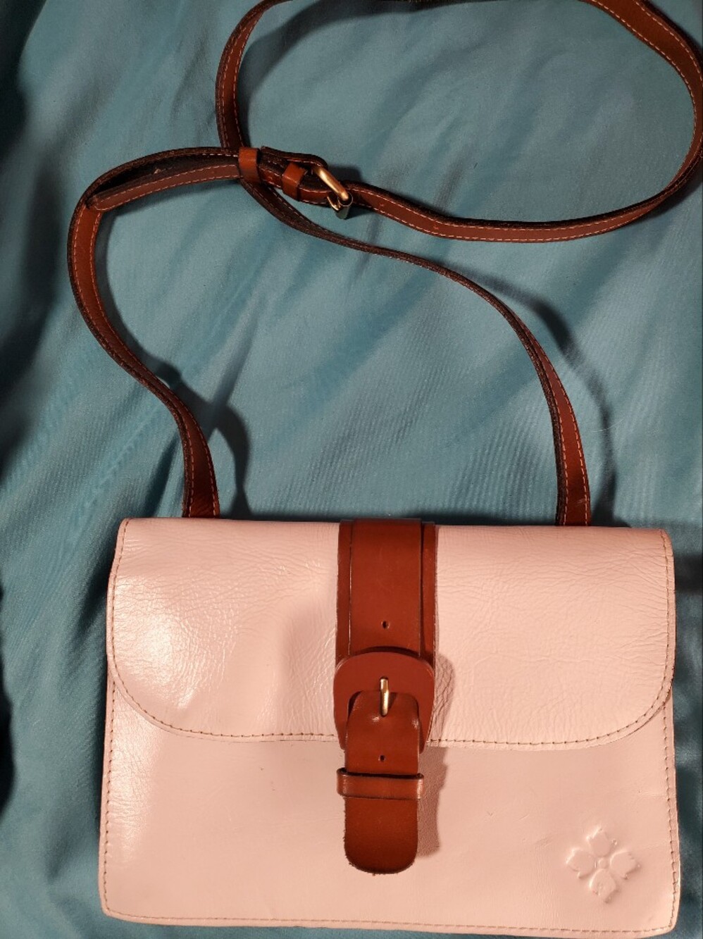 Women's White and Brown Crossbody Shoulder Bag
